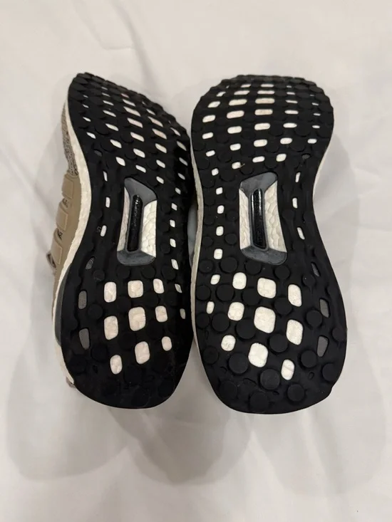 adidas UltraBoost 3.0 'Trace Khaki' – Men's Size 9.5 - Picture 4 of 5